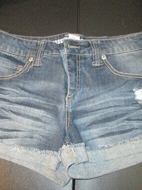 Juniors sz 9 (fit 6)  Mossimo Supply Jean shorts EUC